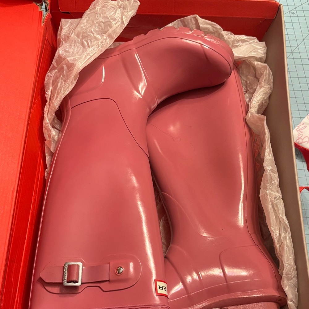 Hunter Glossy Pink Tall Boots